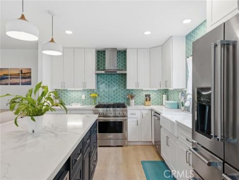 21551 Kanakoa Lane, Huntington Beach, CA