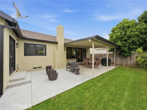 21551 Kanakoa Lane, Huntington Beach, CA