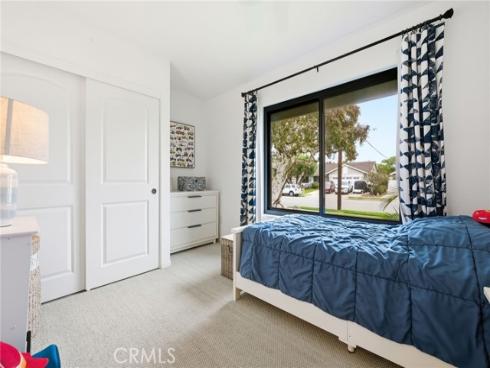 21551 Kanakoa Lane, Huntington Beach, CA