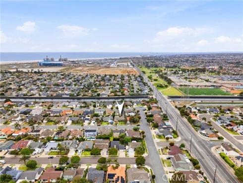 21551  Kanakoa   Lane, Huntington Beach, CA