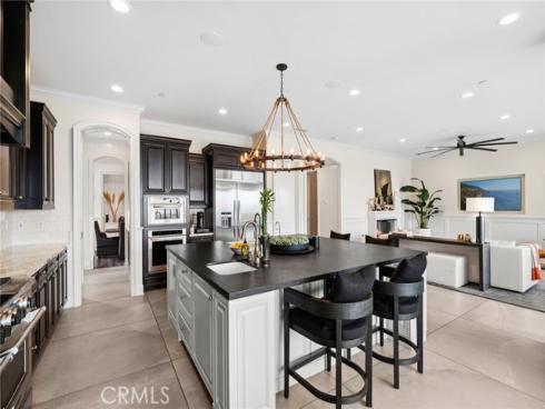 4682  Oceanridge  , Huntington Beach, CA