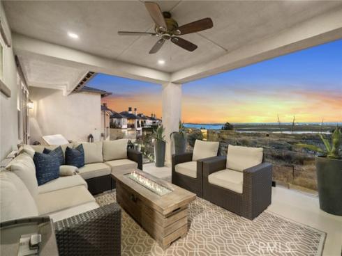 4682  Oceanridge  , Huntington Beach, CA