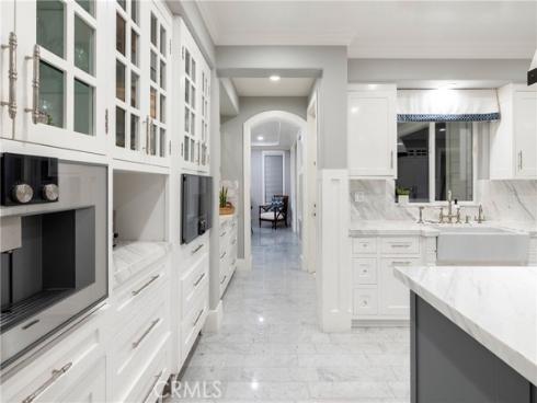 19531 Peninsula , Huntington Beach, CA