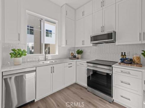 7255 Aura Circle, Huntington Beach, CA