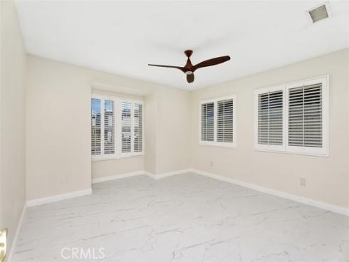 320 7th , Huntington Beach, CA