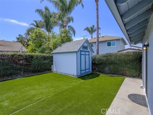 7562  Taylor   Drive, Huntington Beach, CA