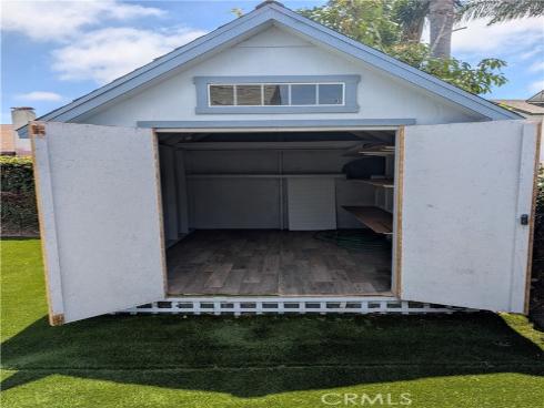 7562  Taylor   Drive, Huntington Beach, CA