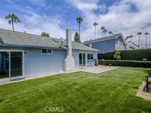 7562  Taylor   Drive, Huntington Beach, CA