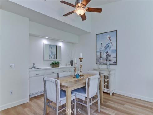8877 Tulare 313-B , Huntington Beach, CA