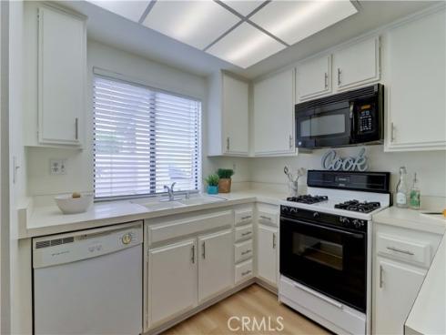 8877 Tulare 313-B , Huntington Beach, CA
