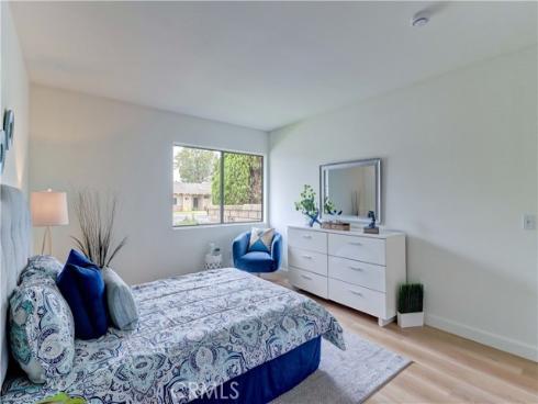 8877 Tulare 313-B , Huntington Beach, CA