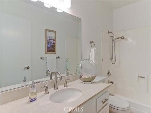 8877 Tulare 313-B , Huntington Beach, CA
