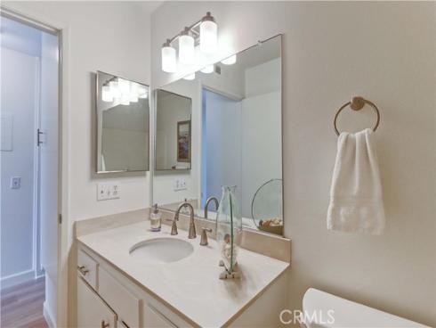 8877 Tulare 313-B , Huntington Beach, CA