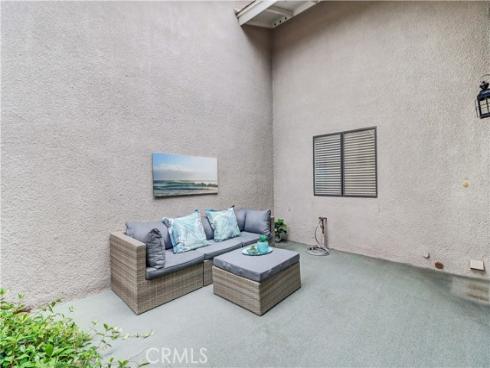 8877 Tulare 313-B , Huntington Beach, CA