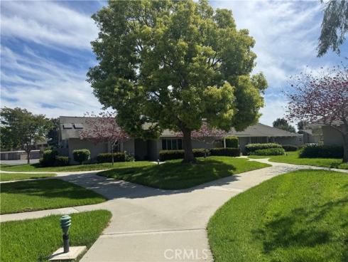 8877 Tulare 313-B , Huntington Beach, CA