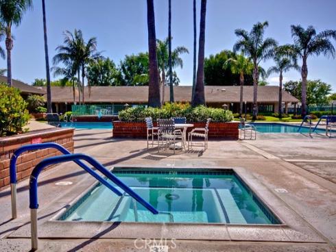 8877 Tulare 313-B , Huntington Beach, CA