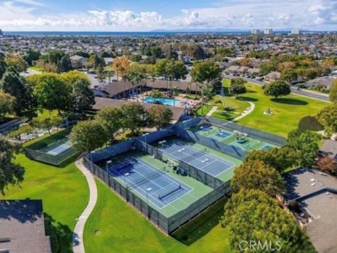 8877 Tulare 313-B , Huntington Beach, CA