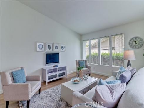 8877 Tulare 313-B , Huntington Beach, CA