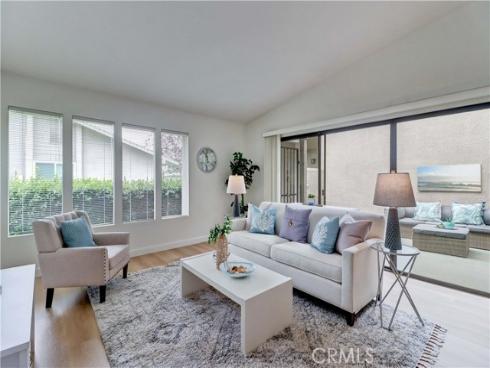 8877 Tulare 313-B , Huntington Beach, CA