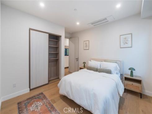 422 20th Street, Huntington Beach, CA