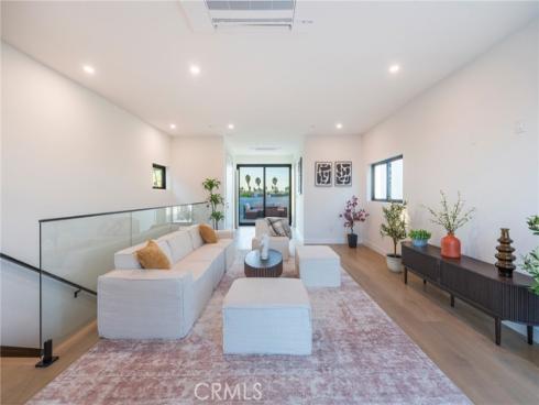 422 20th Street, Huntington Beach, CA