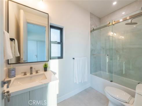 422 20th Street, Huntington Beach, CA