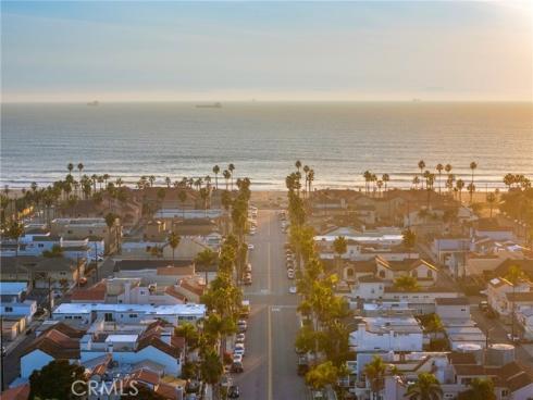 422 20th Street, Huntington Beach, CA