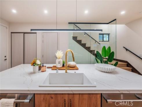 422 20th Street, Huntington Beach, CA