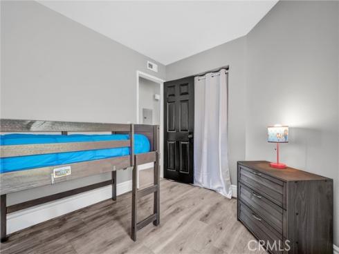 4682 Warner C304 Avenue, Huntington Beach, CA