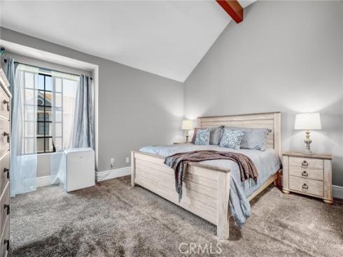 4682 Warner C304 Avenue, Huntington Beach, CA