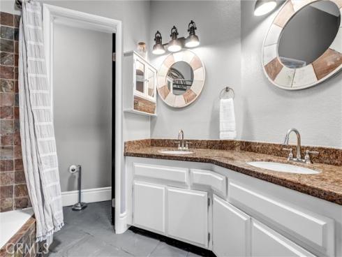 4682 Warner C304 Avenue, Huntington Beach, CA