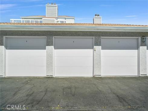 4682 Warner C304 Avenue, Huntington Beach, CA