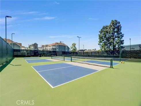 4682 Warner C304 Avenue, Huntington Beach, CA