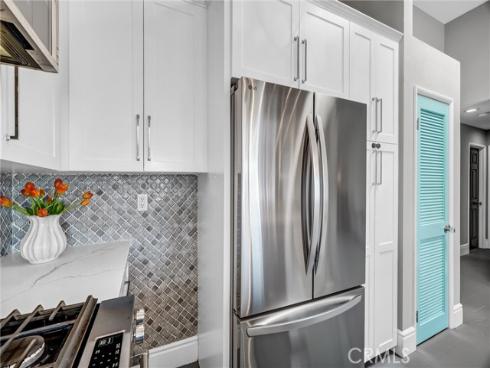 4682 Warner C304 Avenue, Huntington Beach, CA