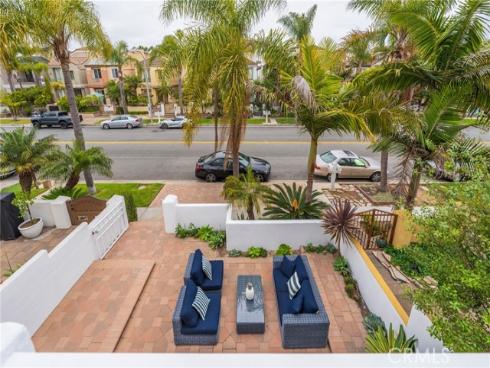 515  21st   Street, Huntington Beach, CA