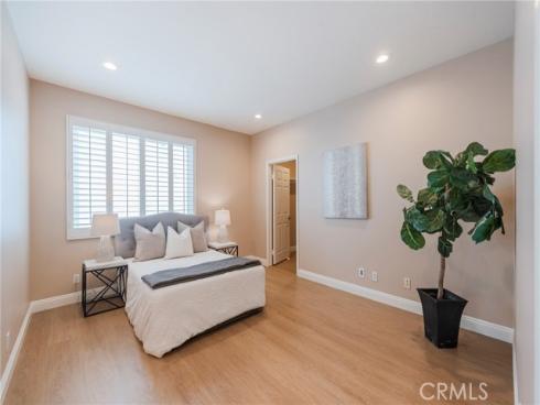515  21st   Street, Huntington Beach, CA
