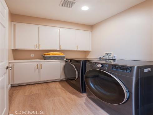 515  21st   Street, Huntington Beach, CA