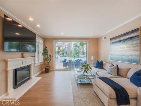 515  21st   Street, Huntington Beach, CA