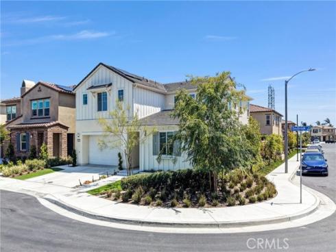9602  Daybreak   Drive, Huntington Beach, CA