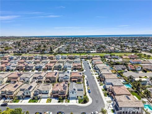 9602  Daybreak   Drive, Huntington Beach, CA