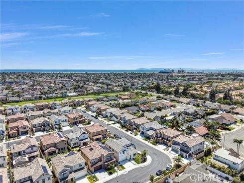 9602  Daybreak   Drive, Huntington Beach, CA