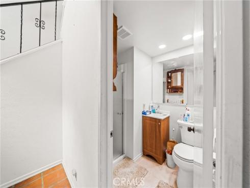 8111 Dartmoor Dr , Huntington Beach, CA