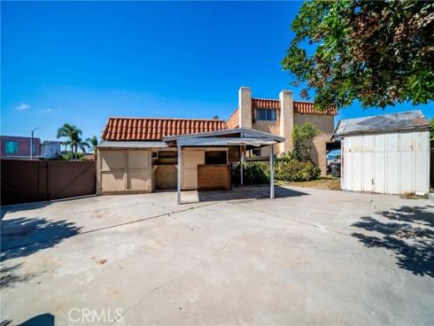8111 Dartmoor Dr , Huntington Beach, CA