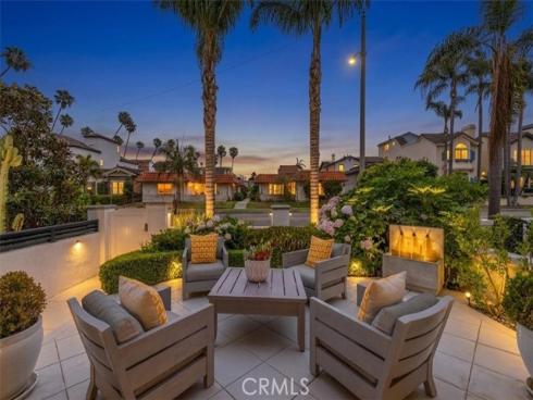 617 12th , Huntington Beach, CA