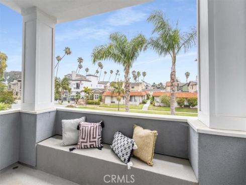 617 12th , Huntington Beach, CA