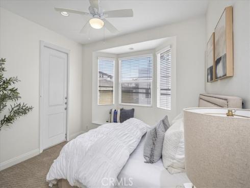 617 12th , Huntington Beach, CA
