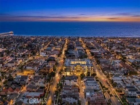 617  12th  , Huntington Beach, CA