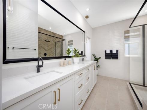 7256 Pointbreak Drive, Huntington Beach, CA