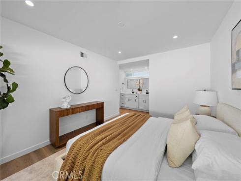 9202 Aloha Drive, Huntington Beach, CA