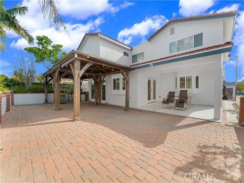 19251 Worchester Lane, Huntington Beach, CA